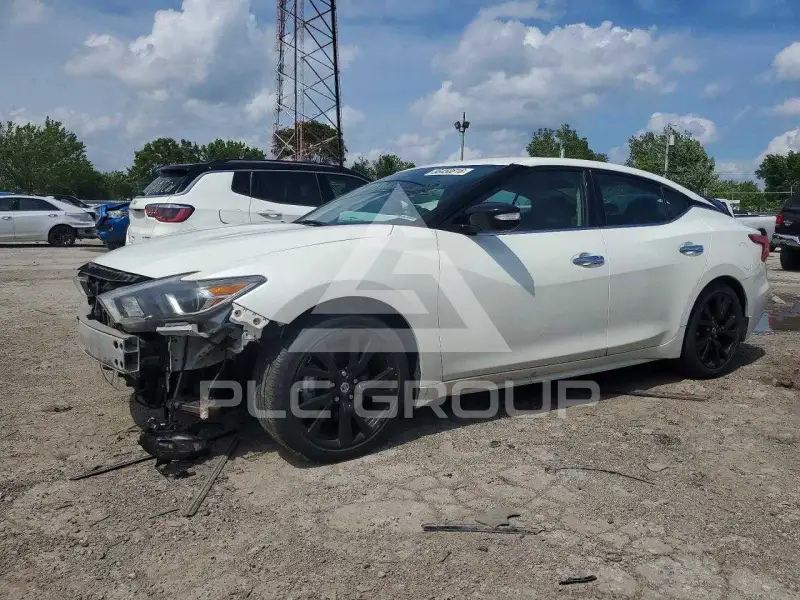 2017 Nissan MAXIMA photo