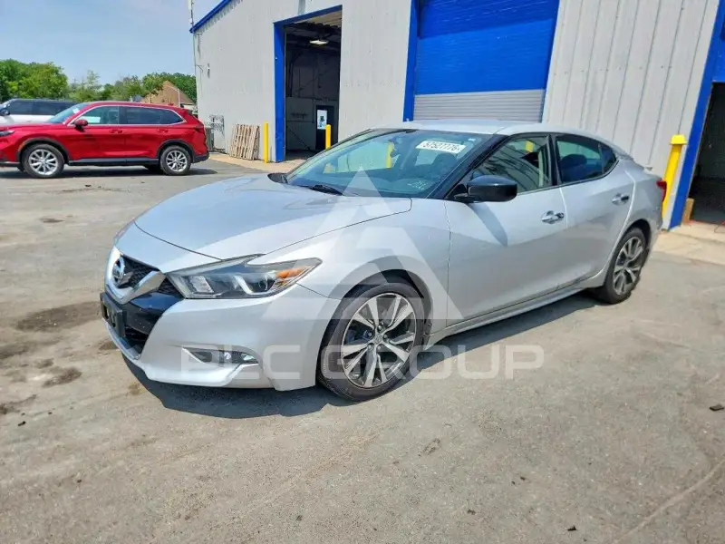 2017 Nissan MAXIMA photo