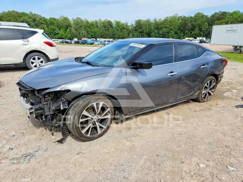 2017 Nissan MAXIMA photo