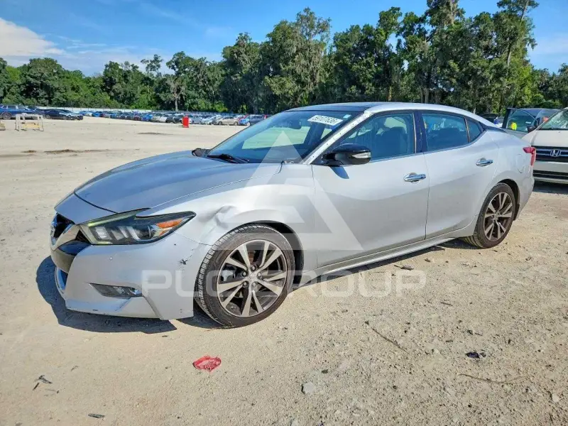 2017 Nissan MAXIMA photo