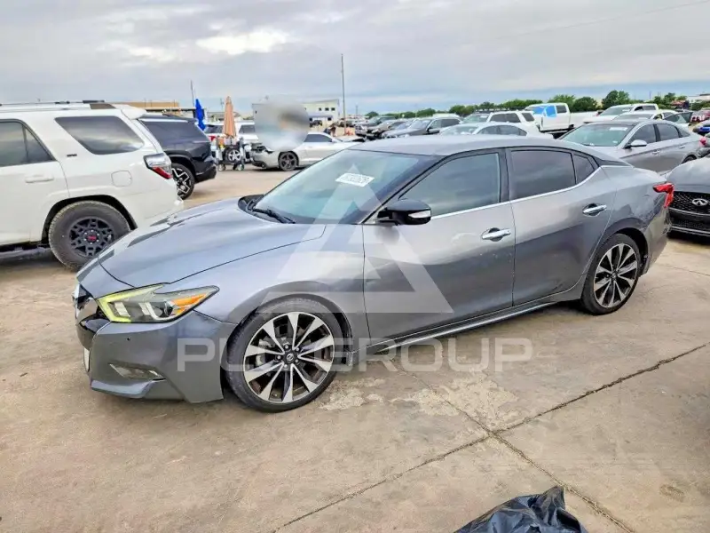2017 Nissan MAXIMA photo