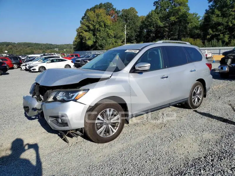 2017 Nissan PATHFINDER фото