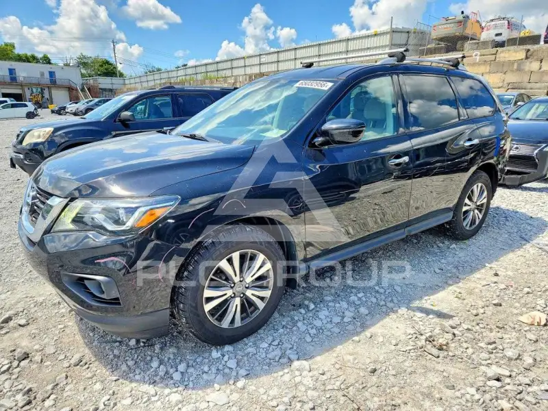 2017 Nissan PATHFINDER photo