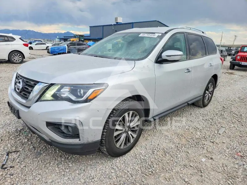 2017 Nissan PATHFINDER фото