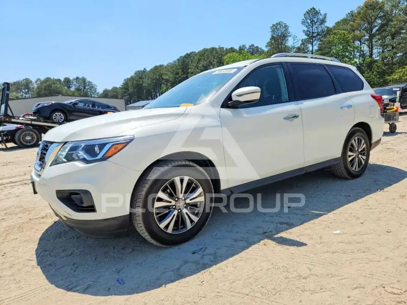 2017 Nissan PATHFINDER фото