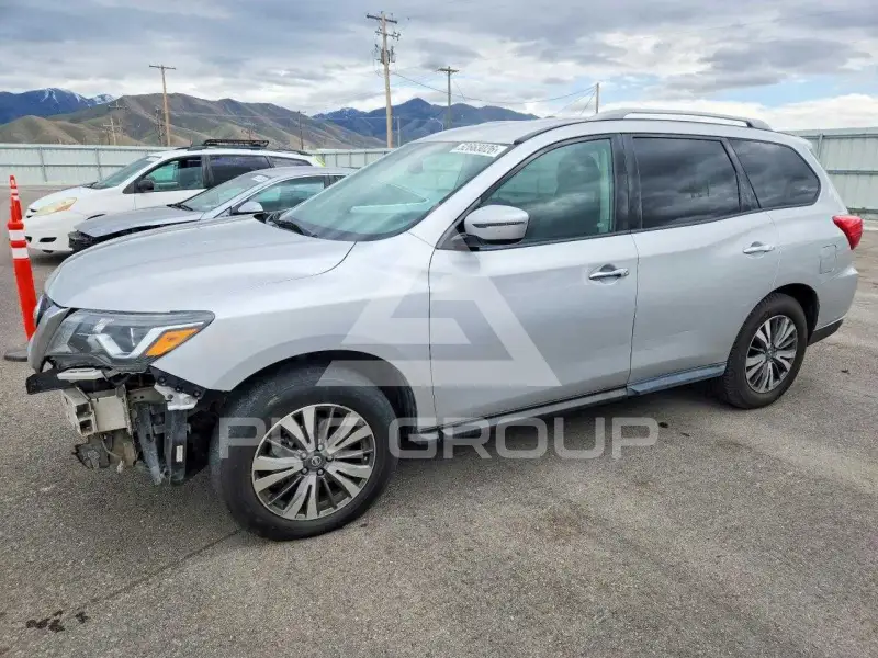 2017 Nissan PATHFINDER фото