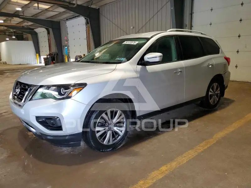 2017 Nissan PATHFINDER фото