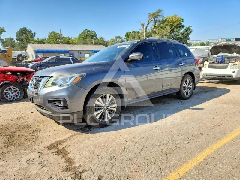 2017 Nissan PATHFINDER фото