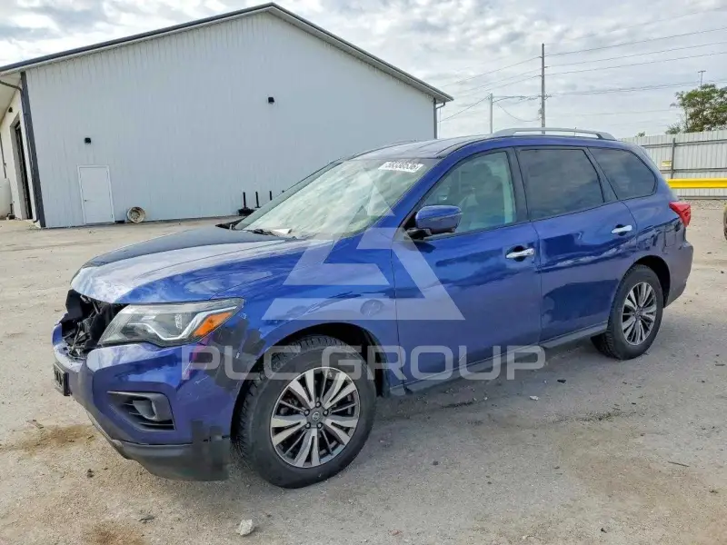 2017 Nissan PATHFINDER photo