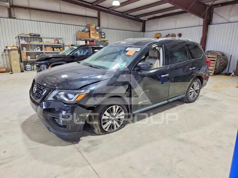 2017 Nissan PATHFINDER фото