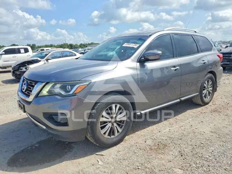 2017 Nissan PATHFINDER photo