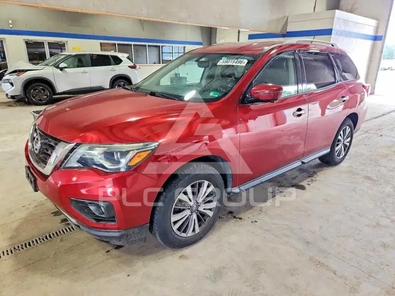 2017 Nissan PATHFINDER photo