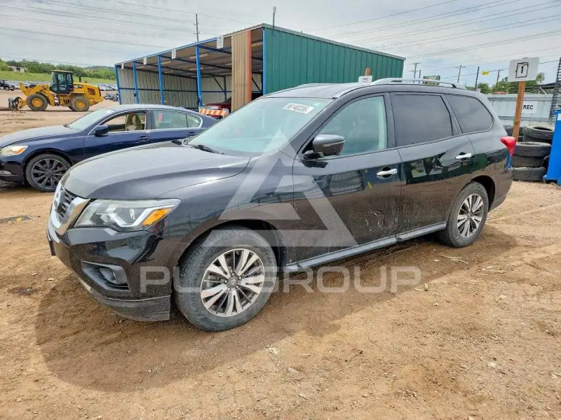 2017 Nissan PATHFINDER фото