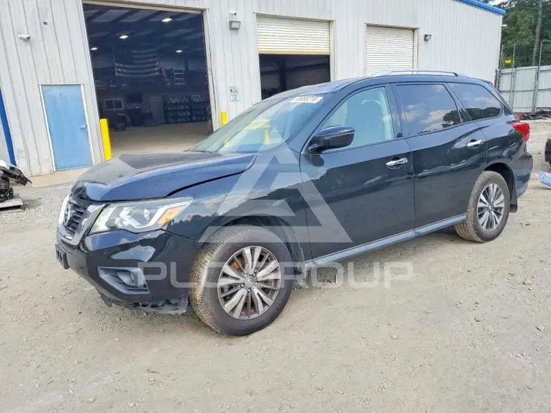 2017 Nissan PATHFINDER photo