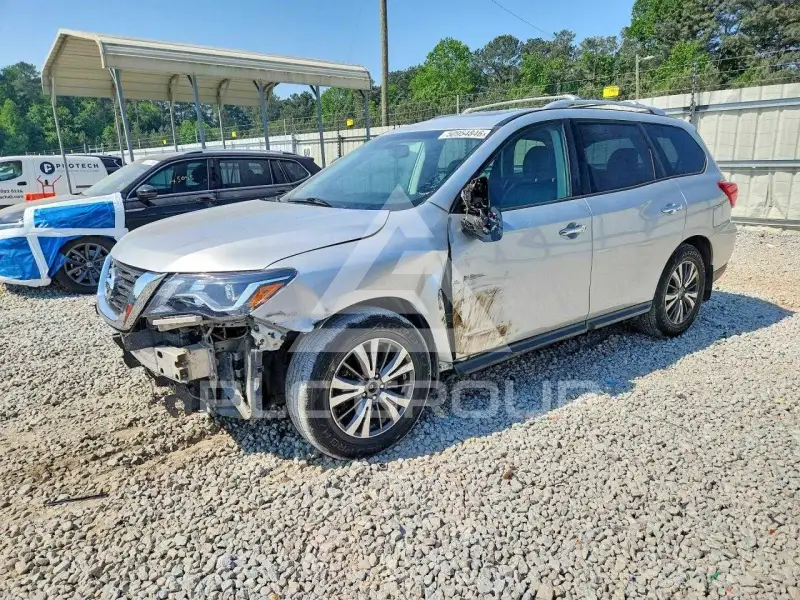 2017 Nissan PATHFINDER фото