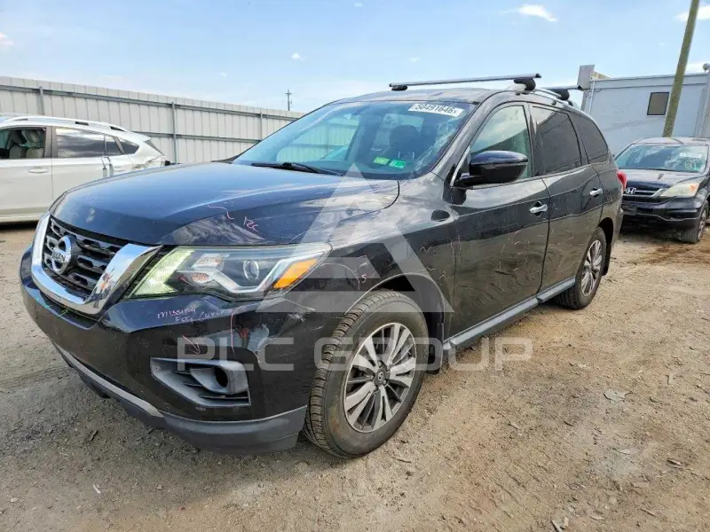 2017 Nissan PATHFINDER photo