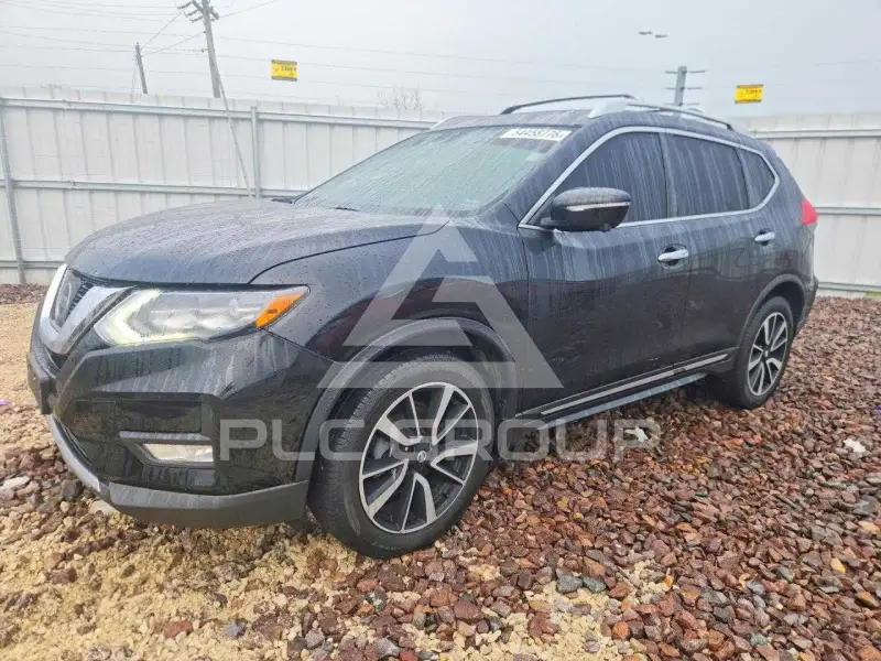 2017 Nissan ROGUE photo