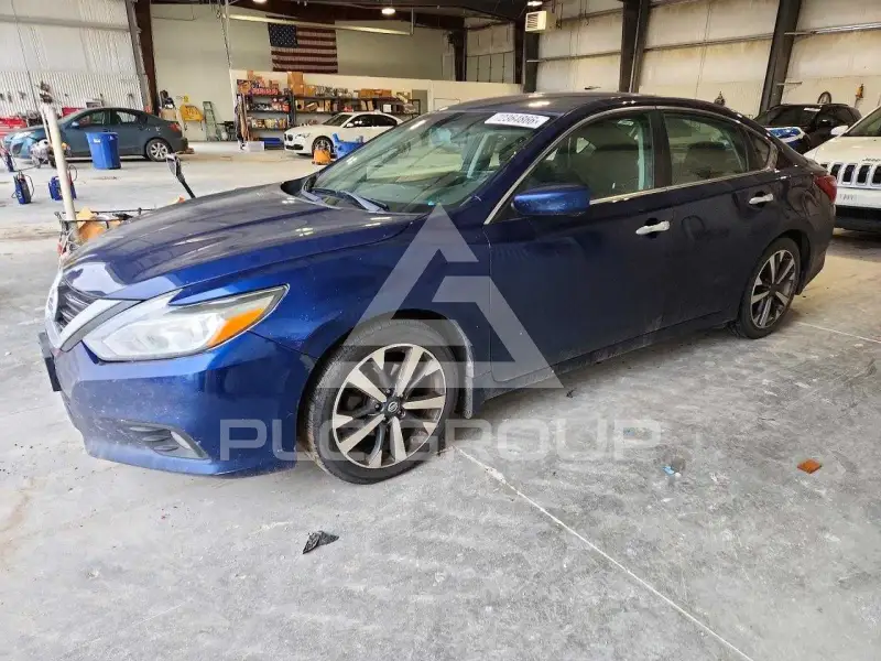 2017 Nissan ALTIMA фото