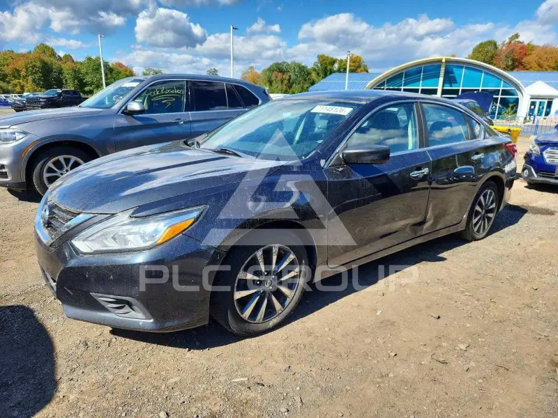 2017 Nissan ALTIMA фото