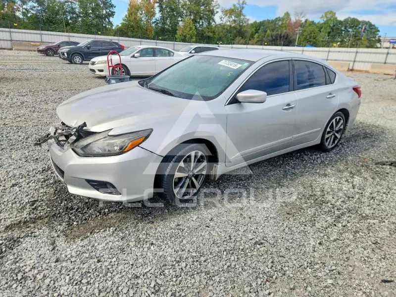 2017 Nissan ALTIMA photo