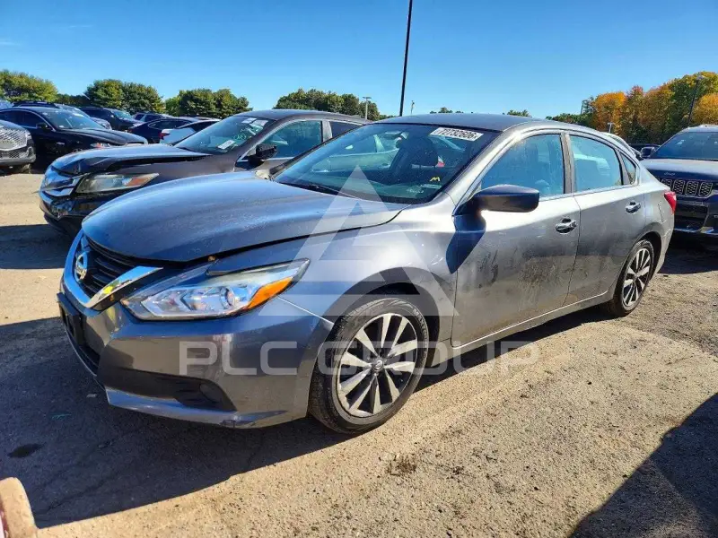 2017 Nissan ALTIMA фото