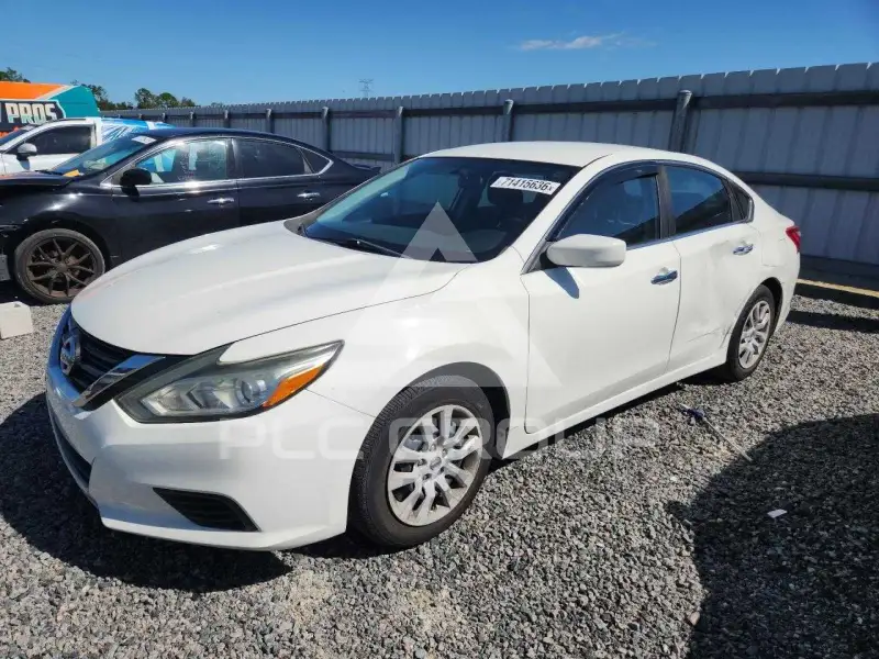 2017 Nissan ALTIMA фото