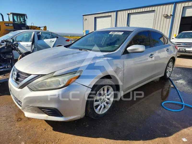 2017 Nissan ALTIMA фото