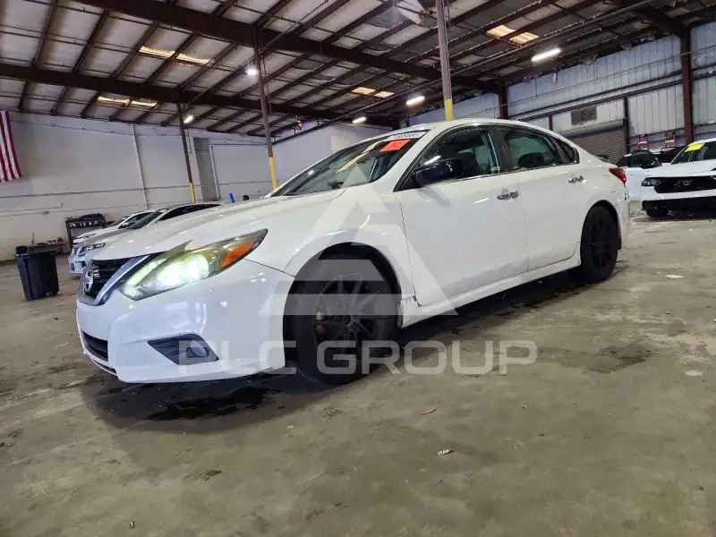 2017 Nissan ALTIMA photo