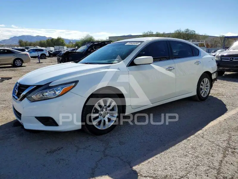 2017 Nissan ALTIMA фото