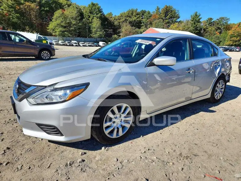 2017 Nissan ALTIMA фото