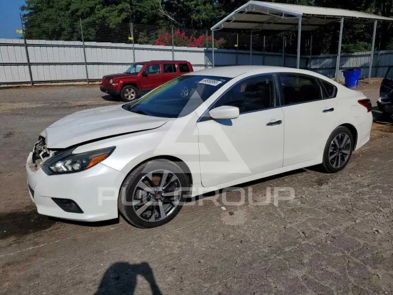 2017 Nissan ALTIMA фото