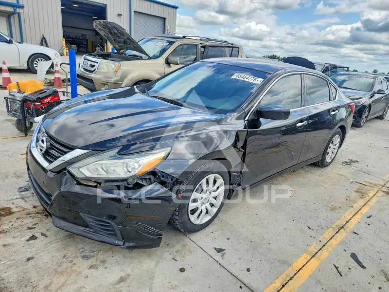 2017 Nissan ALTIMA photo