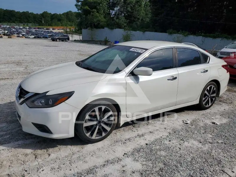 2017 Nissan ALTIMA фото