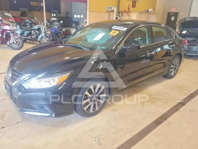 2017 Nissan ALTIMA photo