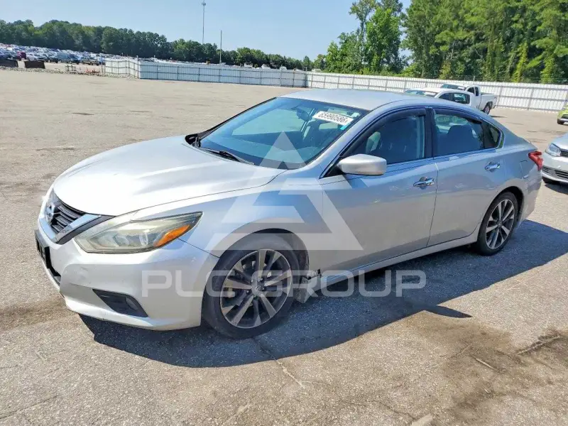 2017 Nissan ALTIMA фото
