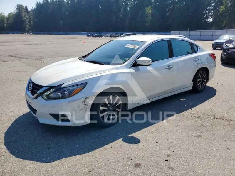 2017 Nissan ALTIMA фото
