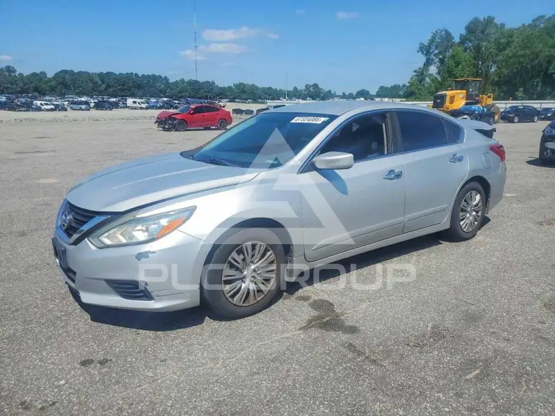 2017 Nissan ALTIMA фото