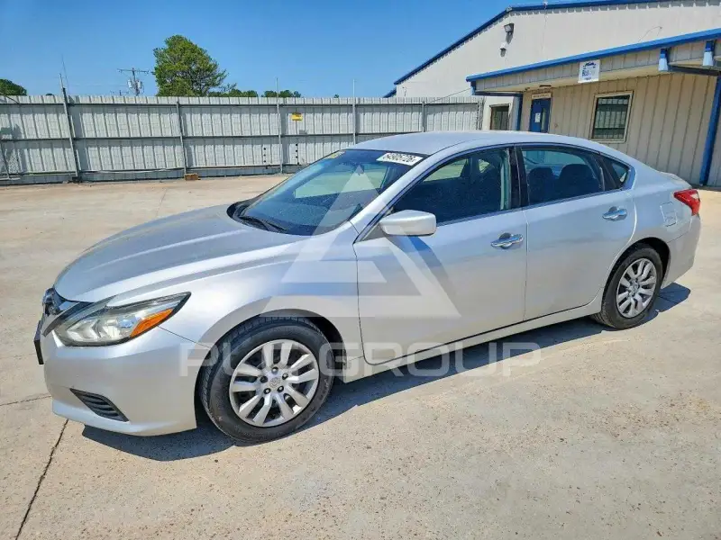 2017 Nissan ALTIMA фото