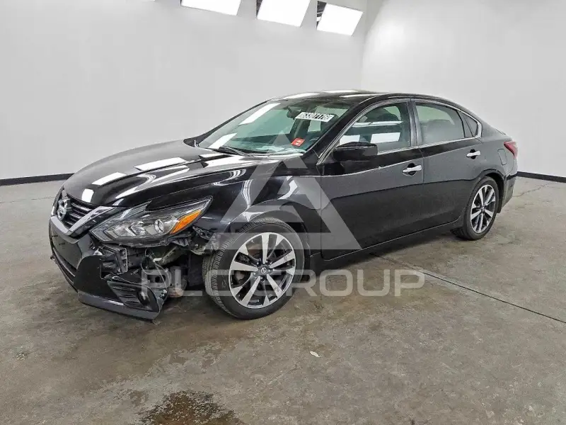 2017 Nissan ALTIMA фото