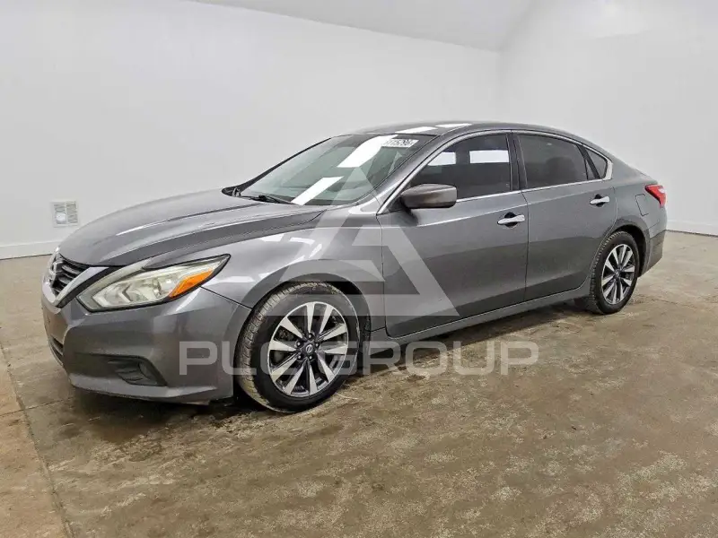 2017 Nissan ALTIMA фото