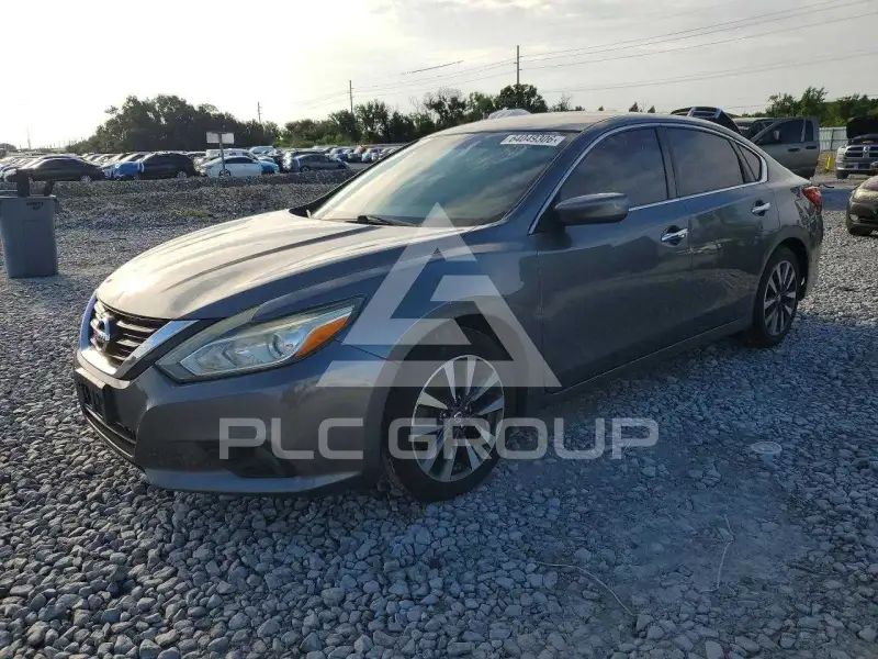 2017 Nissan ALTIMA фото