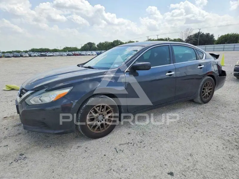 2017 Nissan ALTIMA photo
