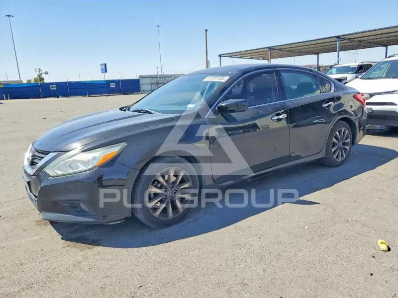 2017 Nissan ALTIMA фото