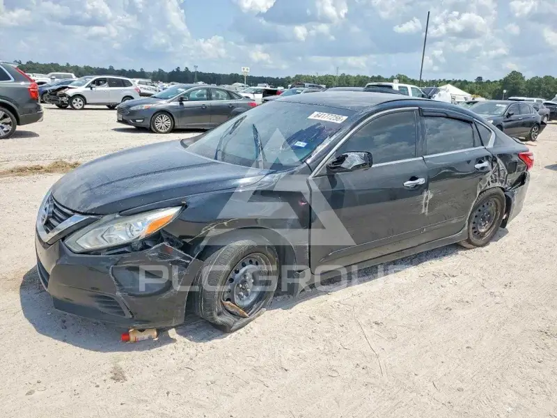 2017 Nissan ALTIMA фото