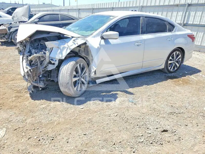 2017 Nissan ALTIMA фото