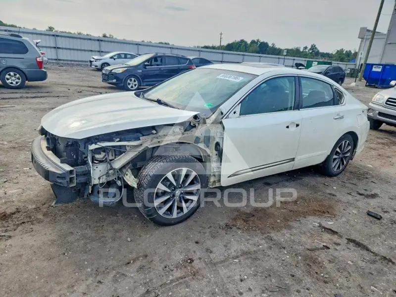 2017 Nissan ALTIMA photo