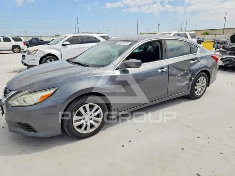2017 Nissan ALTIMA фото