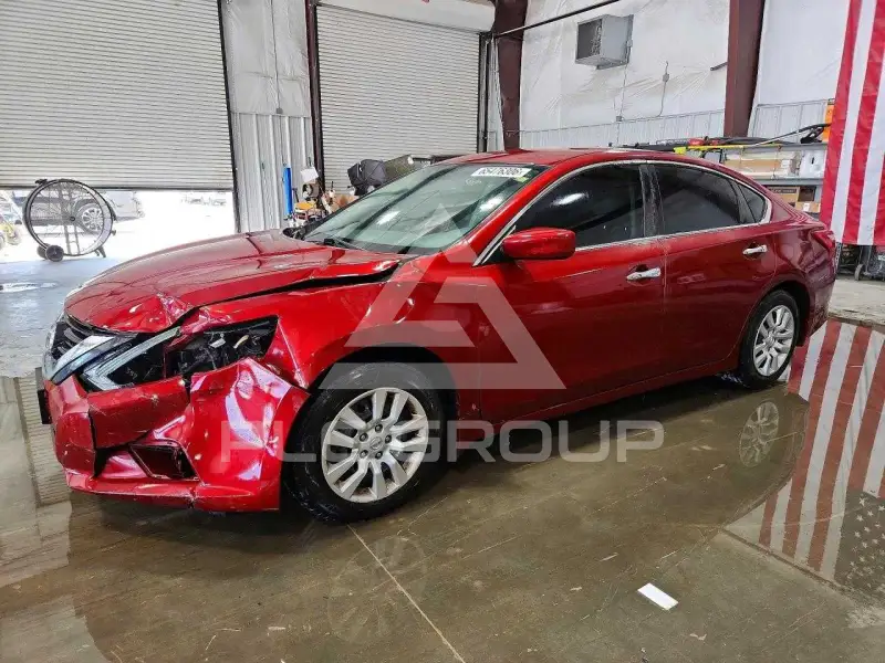 2017 Nissan ALTIMA photo