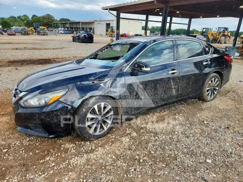2017 Nissan ALTIMA фото