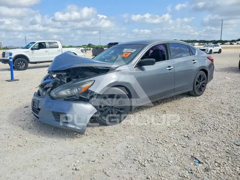 2017 Nissan ALTIMA фото